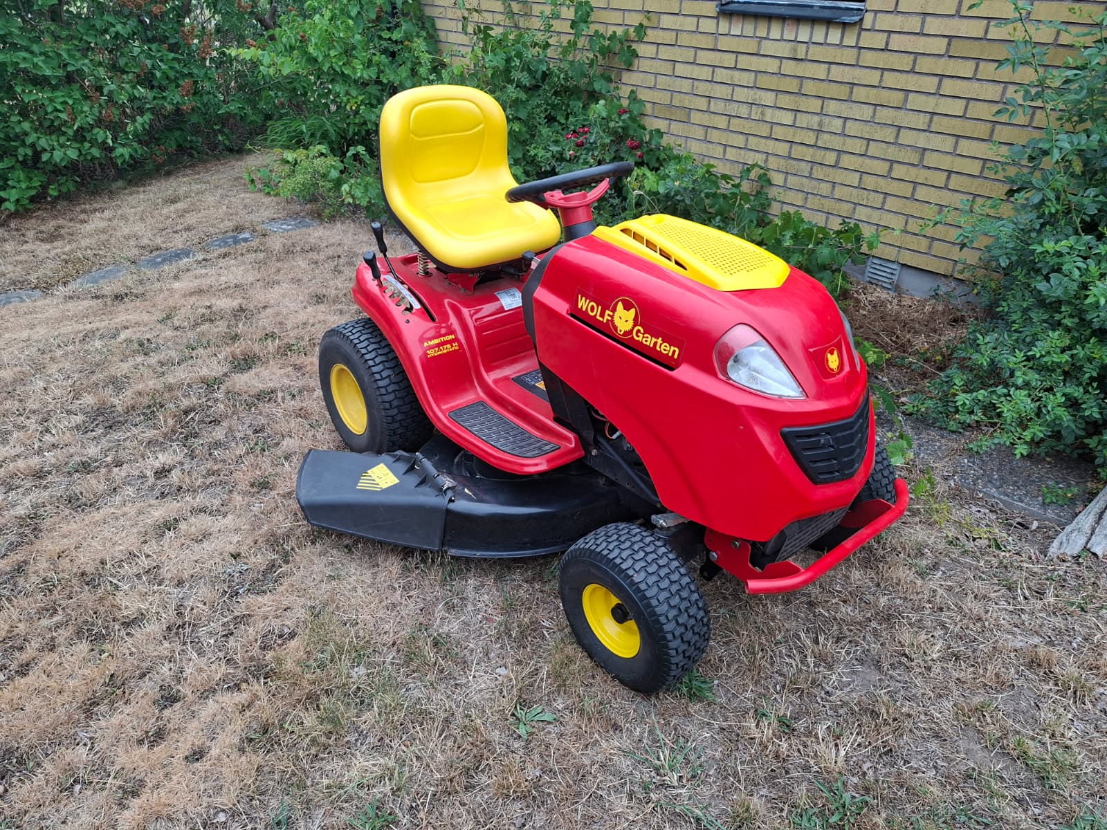 Åkgräsklippare från Wolf Garten
